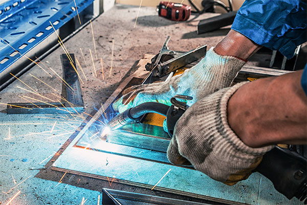 Cons-Pros-and-Cons-of-ABS-for-CNC-Machining