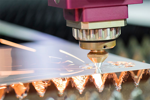 Cons-Pros-and-Cons-of-Polycarbonate-for-CNC-Machining