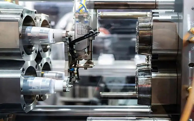 Micro-Injection-Molding