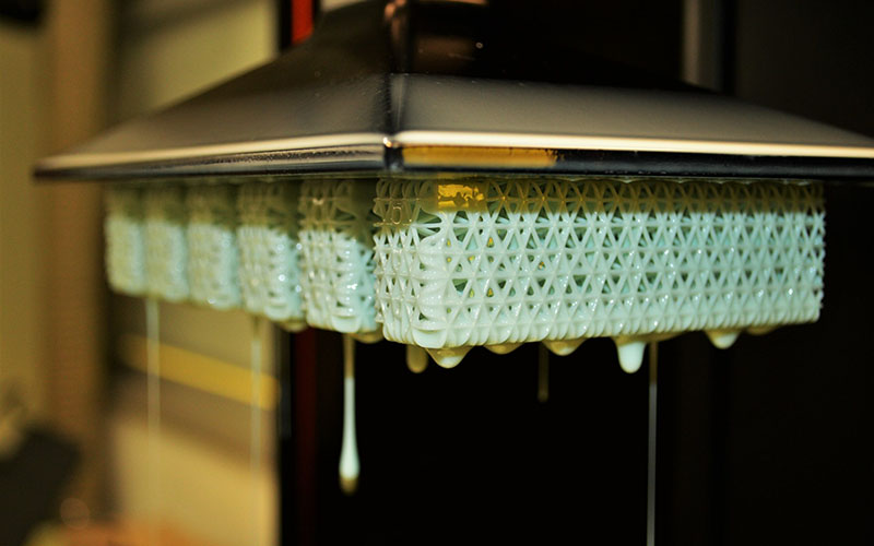 Carbon Digital Light Synthesi (DLS)