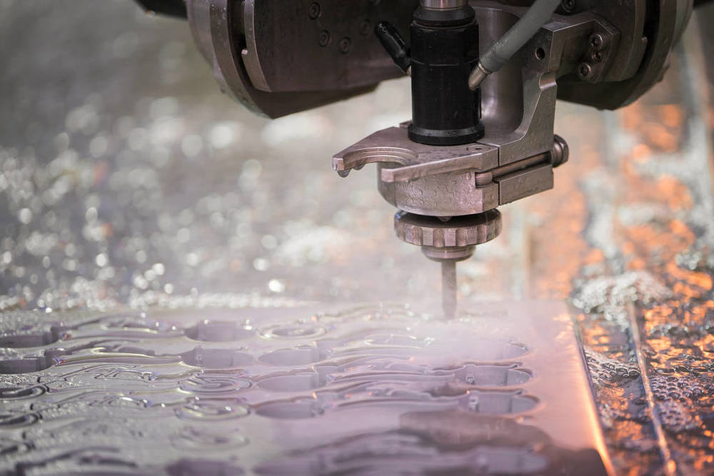 Sheet Metal Waterjet Cutting Versatility and Precision Without Heat