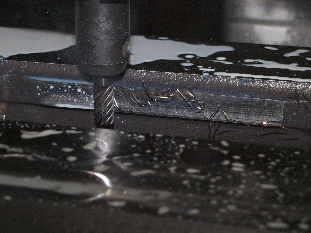 32 Axis CNC Machining Benefits