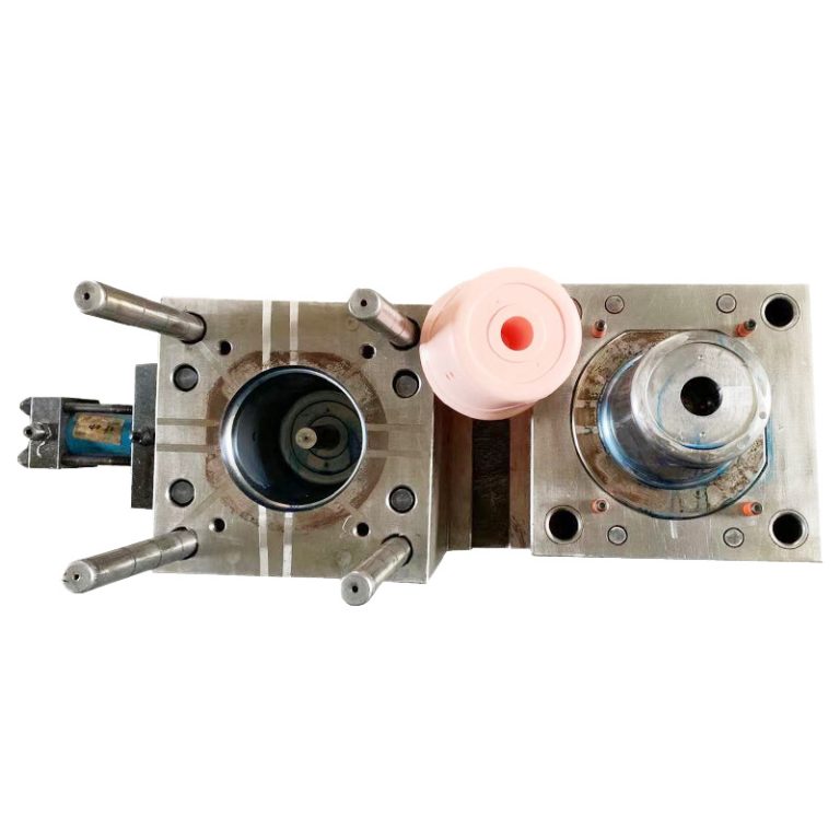 Multi-cavity injection mold