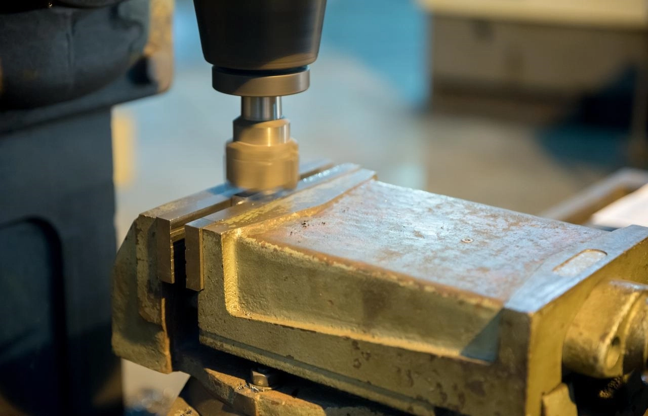 Strategy 7 Lock the Angle. Cut in Three