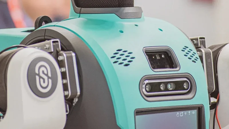 Výrobní procesy pro krytí robotů s umělou inteligencí
