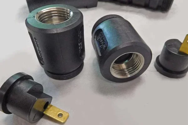 H21. What Is Insert Molding