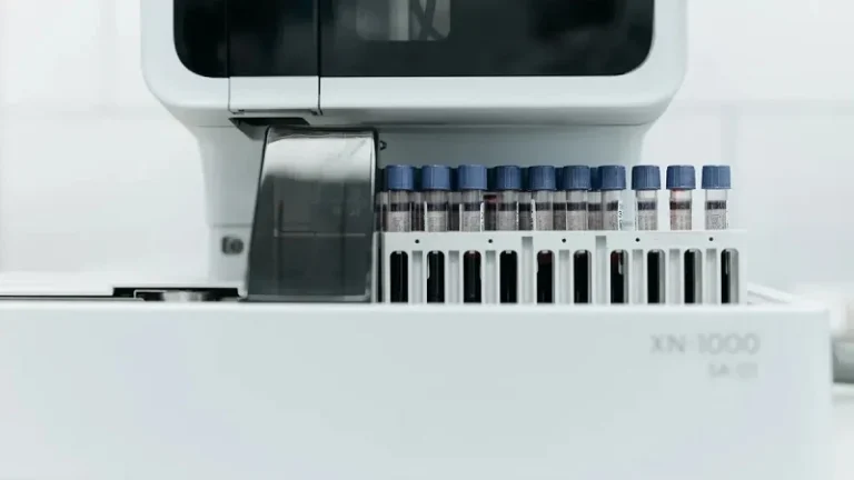 Reagent Tray CNC Machining From Material Selection to Precision Manufacturing