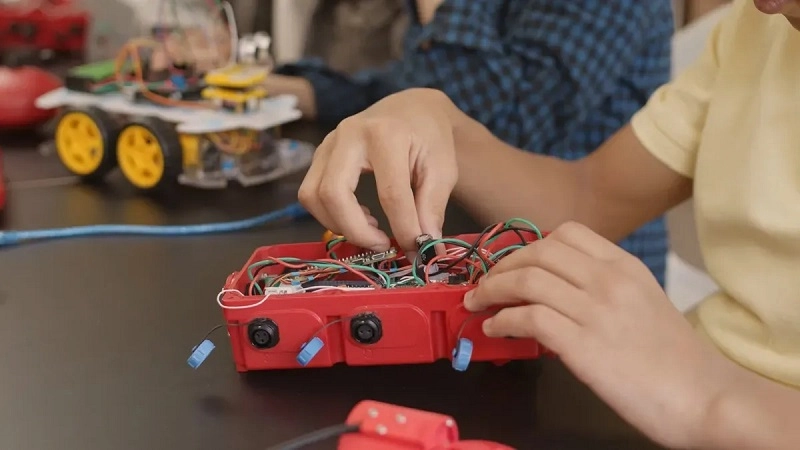 Smart Care Robot Parts Manufacturing A Comprehensive Guide